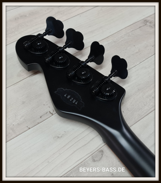Sandberg California II VS4 Custom 3-EQ, Open Pore Black
